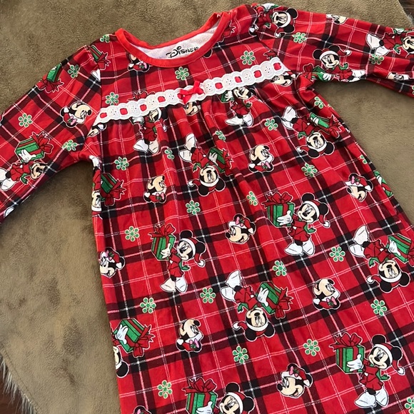 Disney Other - Disney Minnie Mouse Christmas Holiday Flannel Nightgown, Size: 3T